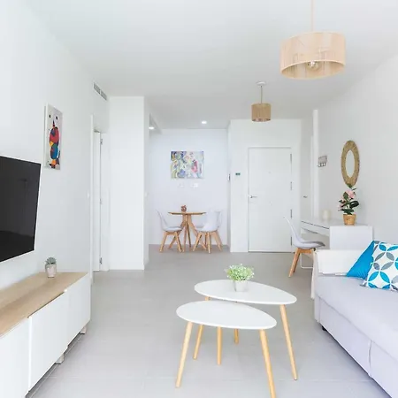 Sunny Art In Apartment Malaga